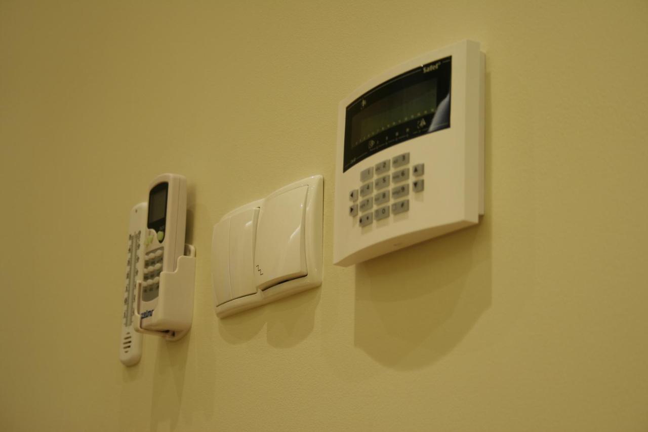 אוסטראון Apartamenty Wislany Brzeg מראה חיצוני תמונה