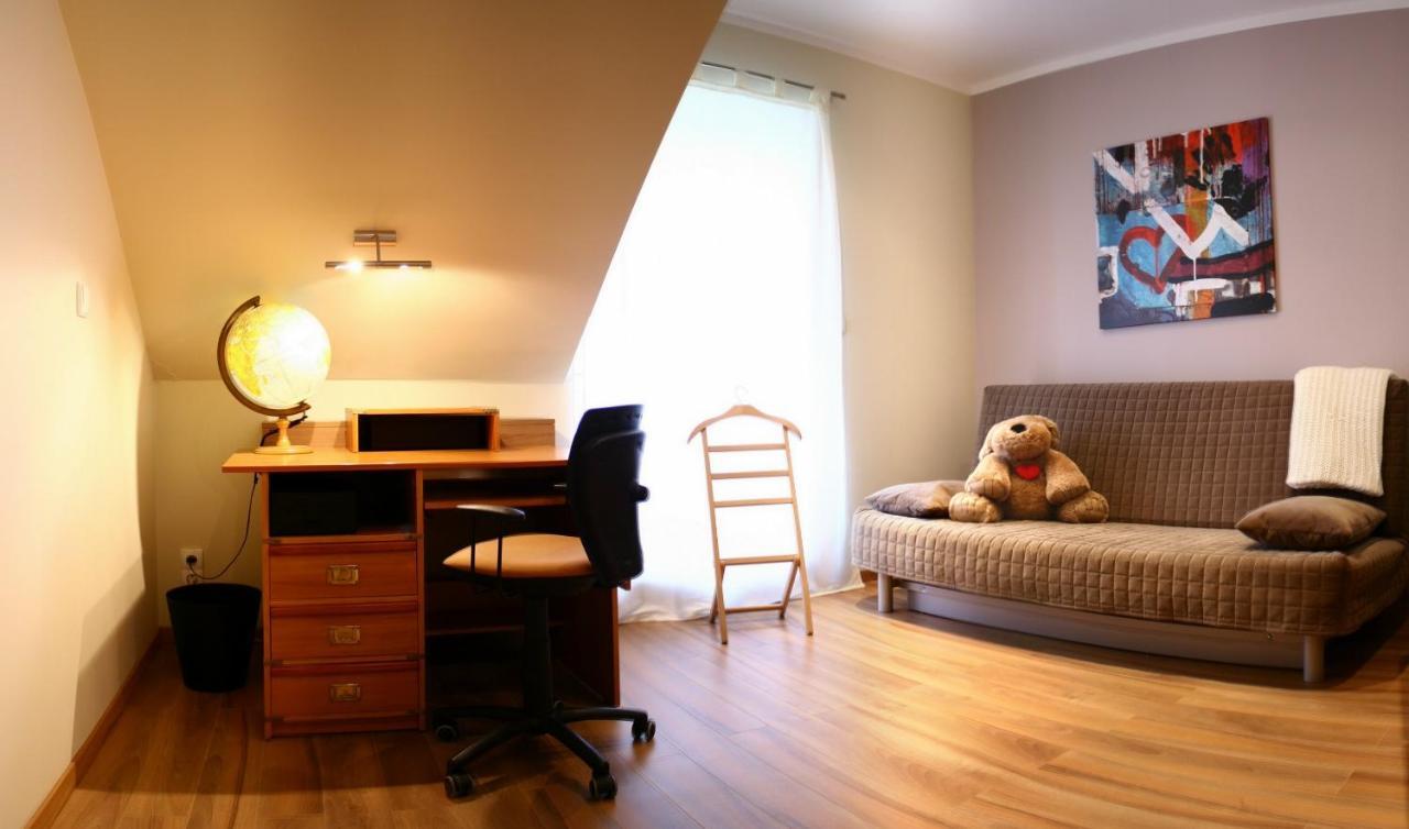 אוסטראון Apartamenty Wislany Brzeg מראה חיצוני תמונה
